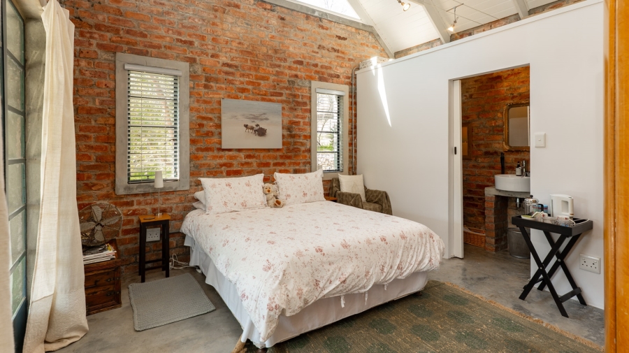 2 Bedroom Property for Sale in Napier Western Cape